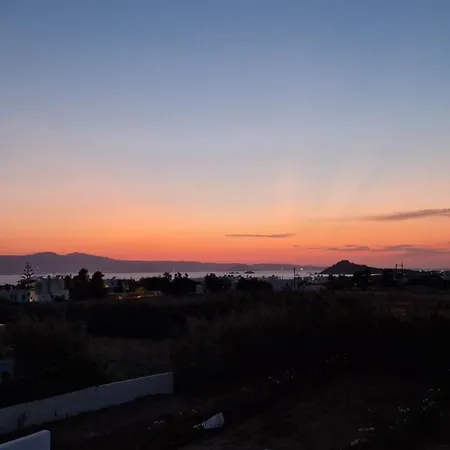 Filotimo With Sea And Sunset View Apartment Kastraki (Naxos)